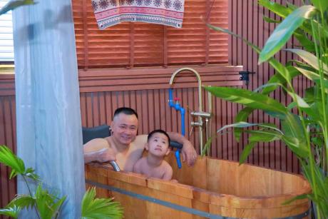 NSND TỰ LONG