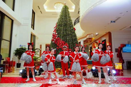 Christmas Tree Lighting Activity