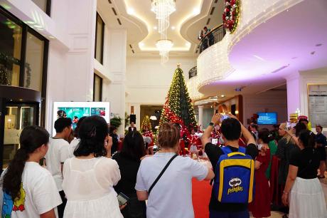 Christmas Tree Lighting Activity