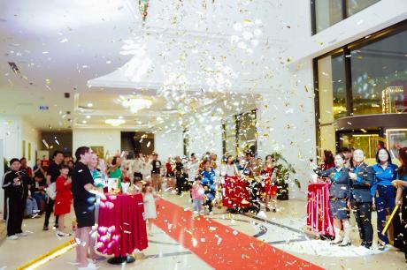 Christmas Tree Lighting Activity