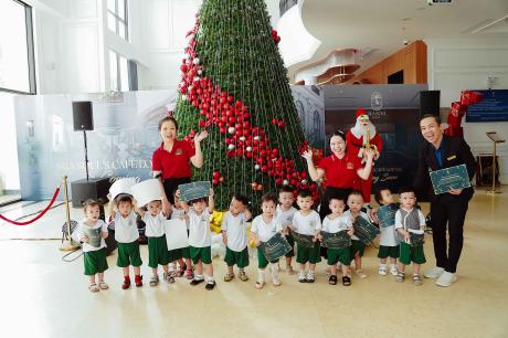 Christmas Tree Lighting Activity